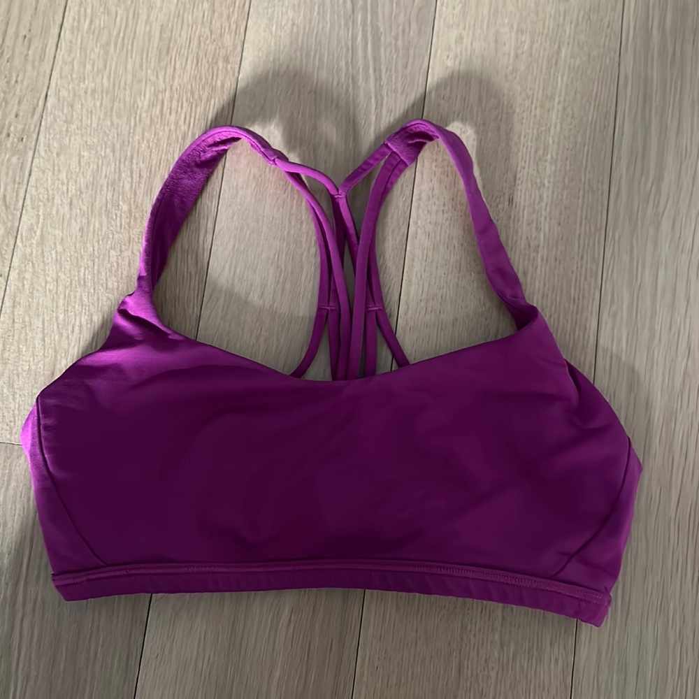 Lululemon Free to Be Bra